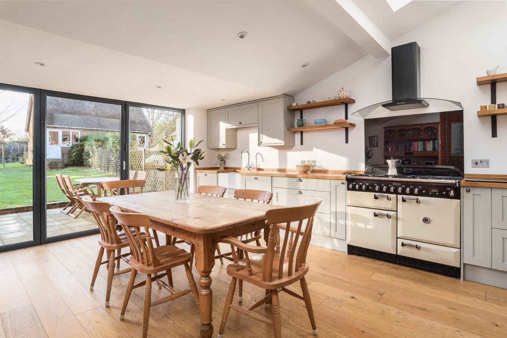 Perry Hill, Worplesdon, Guildford Collins Guildford